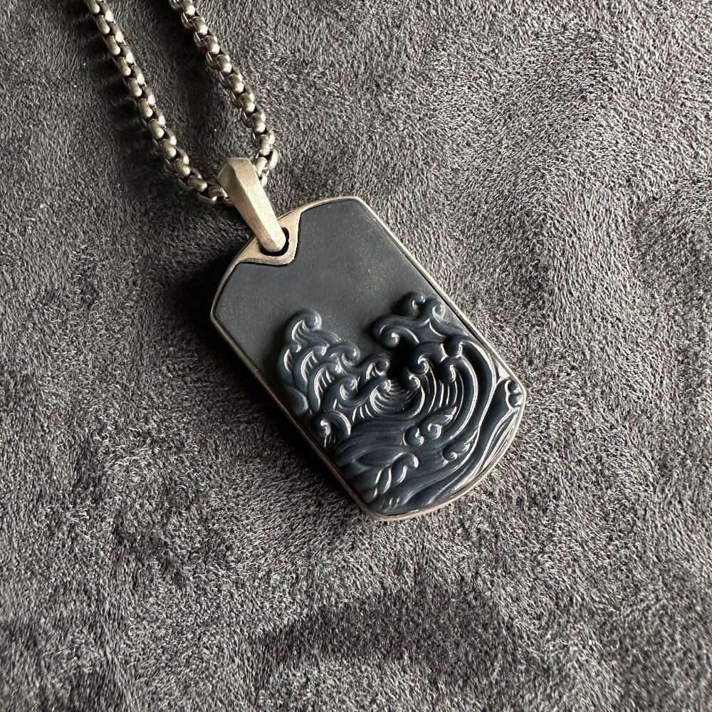 David Yurman Waves Dog Tag w/ Carved Agate & DY Small Box Chain Necklace 22"